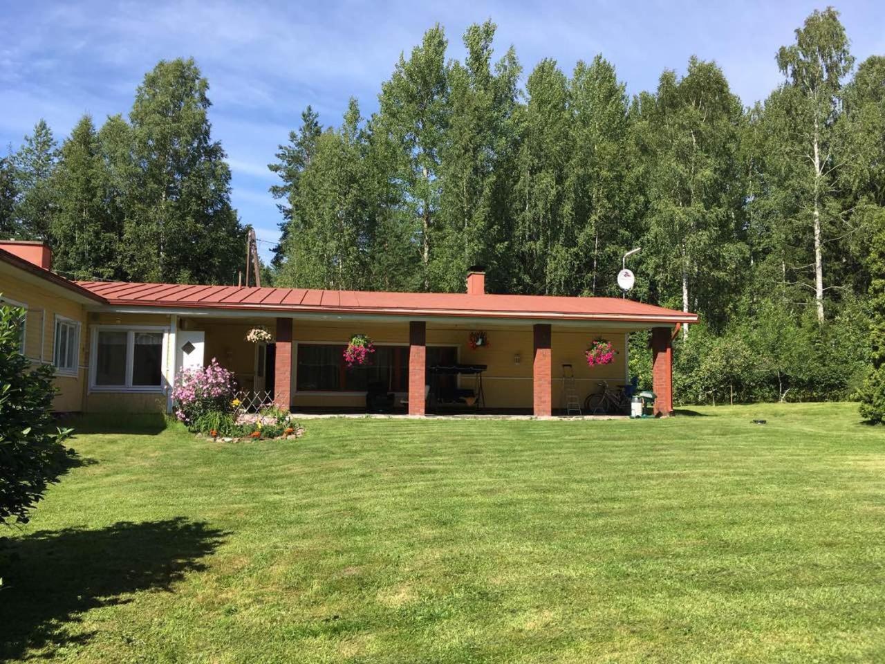 Pyhtaeae Garden Villa Pyhtaa Екстер'єр фото