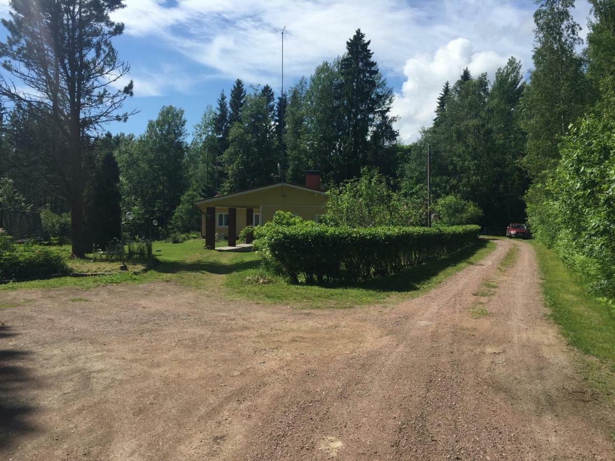 Pyhtaeae Garden Villa Pyhtaa Екстер'єр фото